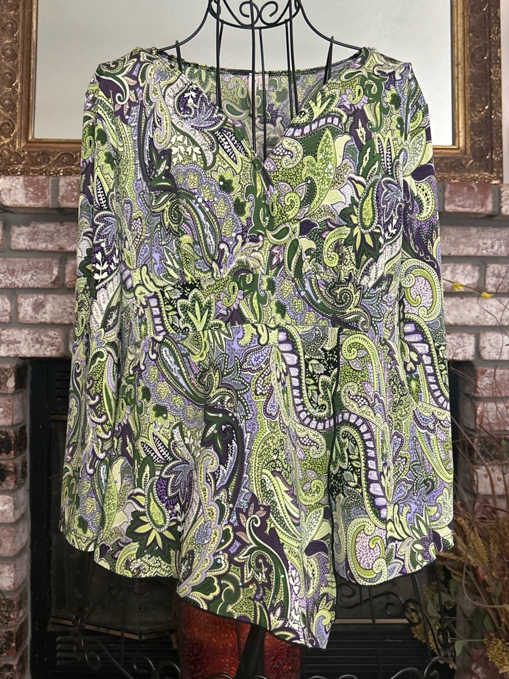 VTG Y2K Susan Lawrence Long Sleeve Sparkly Green Purple V Neck Top
